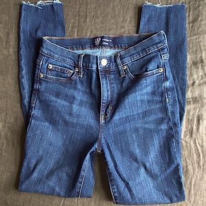 GAP skinny jeans